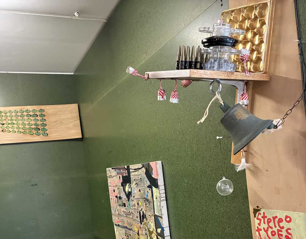 21 (1)
